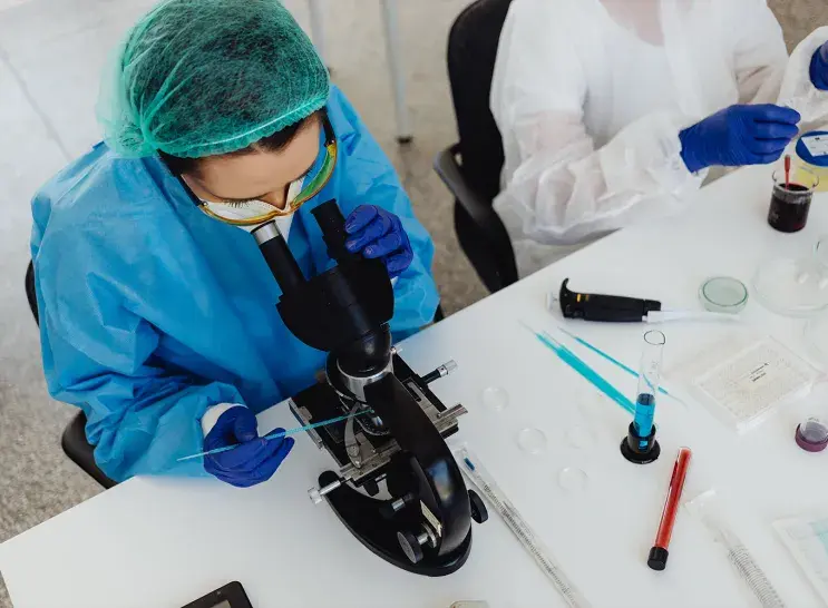 Name Scientist in a lab environment