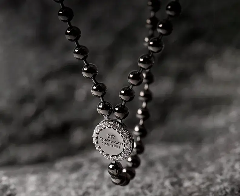 Black neckless treated with RUTHENIUM 520
